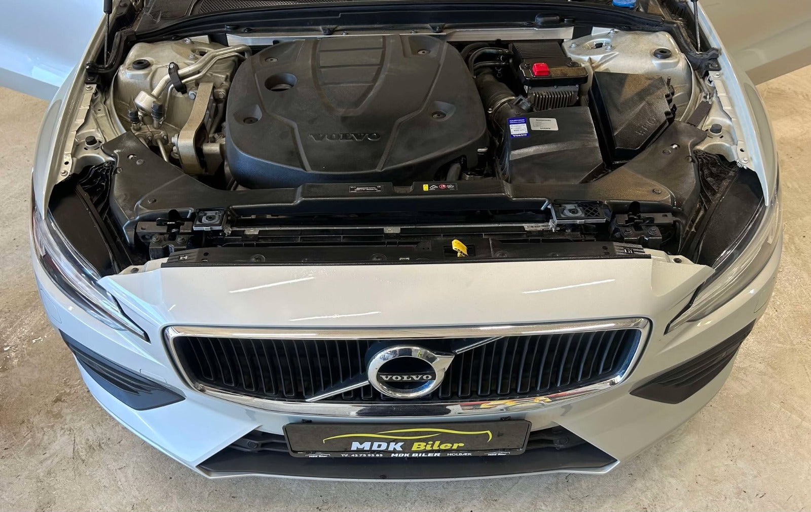 Billede af Volvo V60 2,0 D4 190 R-Design aut.