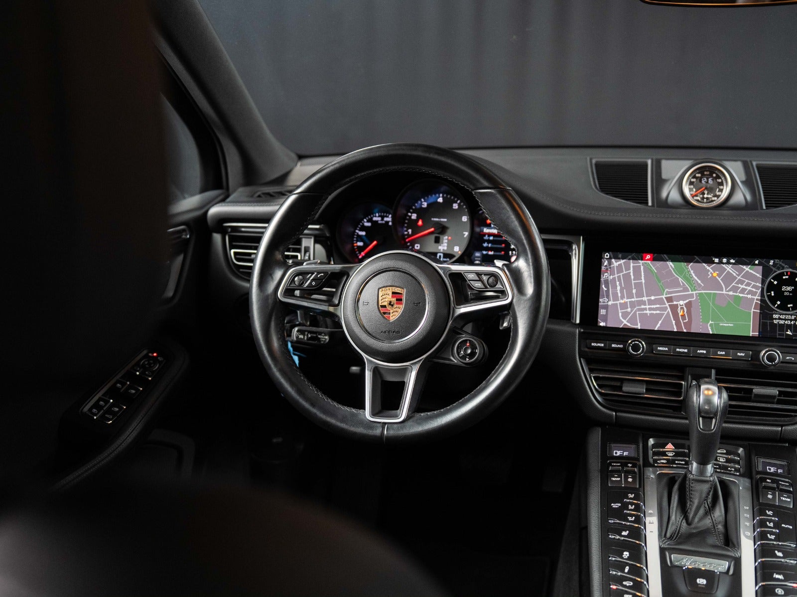 Gallery image 11 of 17