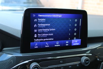 Ford Kuga PHEV ST-Line X CVT