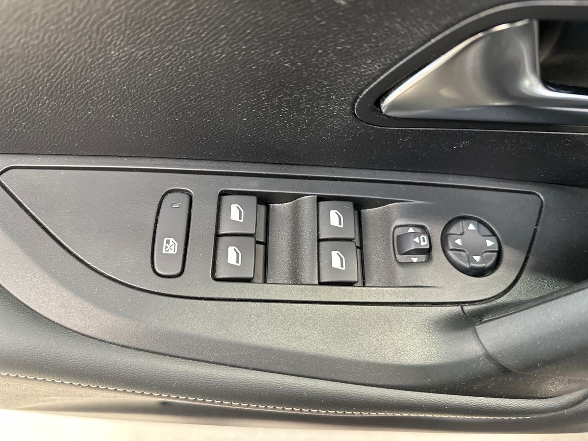 Peugeot 2008 PureTech 130 First Selection EAT8 billede 16