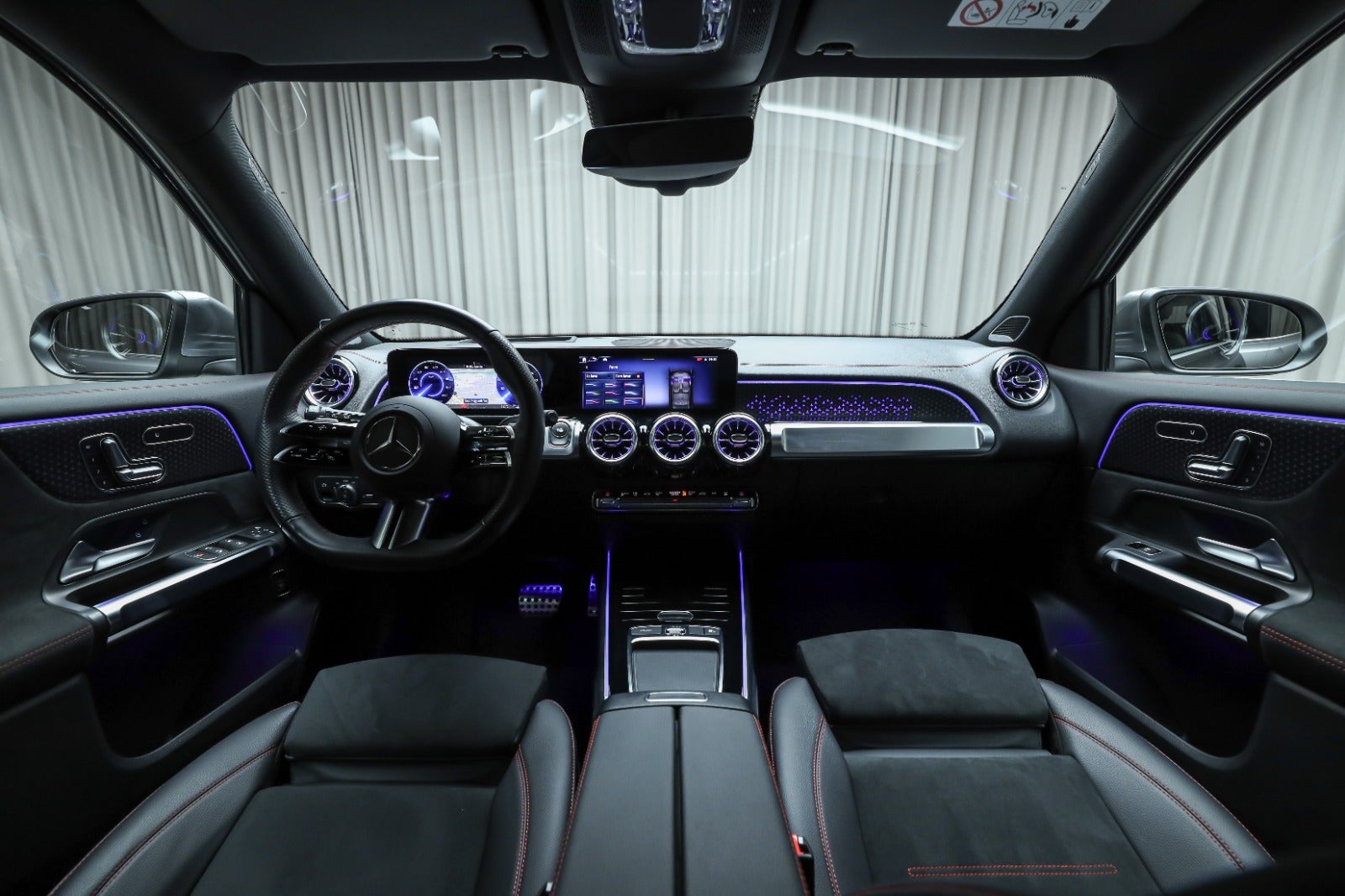 Mercedes-Benz EQB 250+