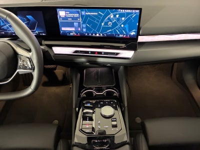 BMW i5 eDrive40 Sport Line
