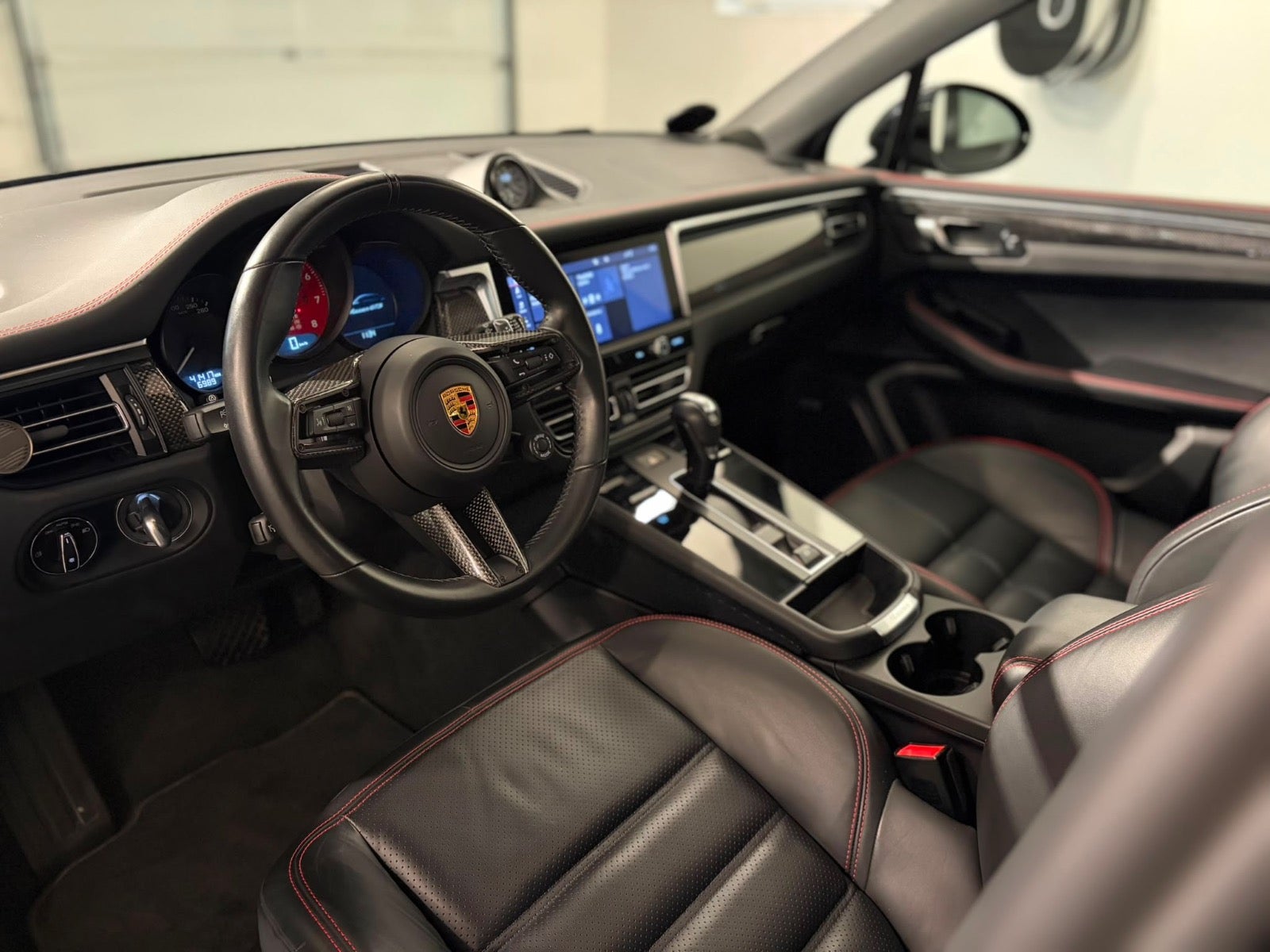 Porsche – Macan GTS