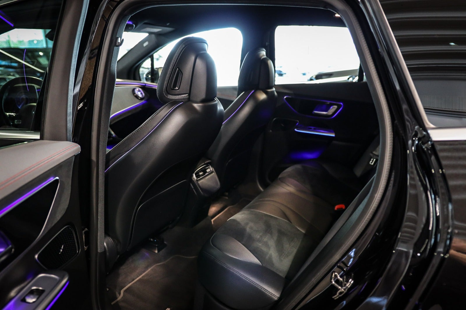 Billede af Mercedes EQE350 SUV  AMG Line 4Matic