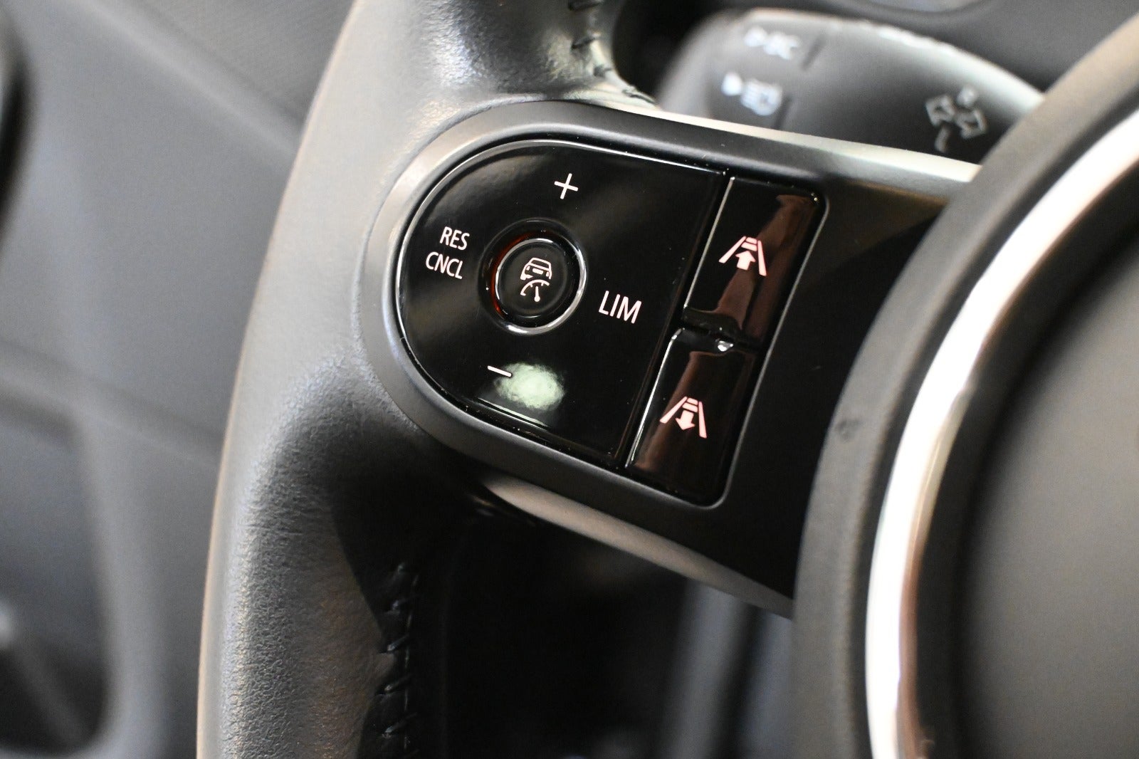 MINI Countryman Cooper SE Essential aut. ALL4