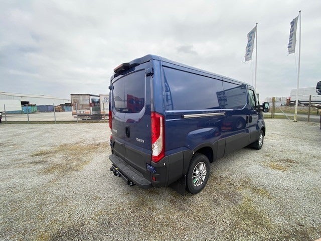 Billede af Iveco Daily 3,0 35S18 9m³ Van AG8