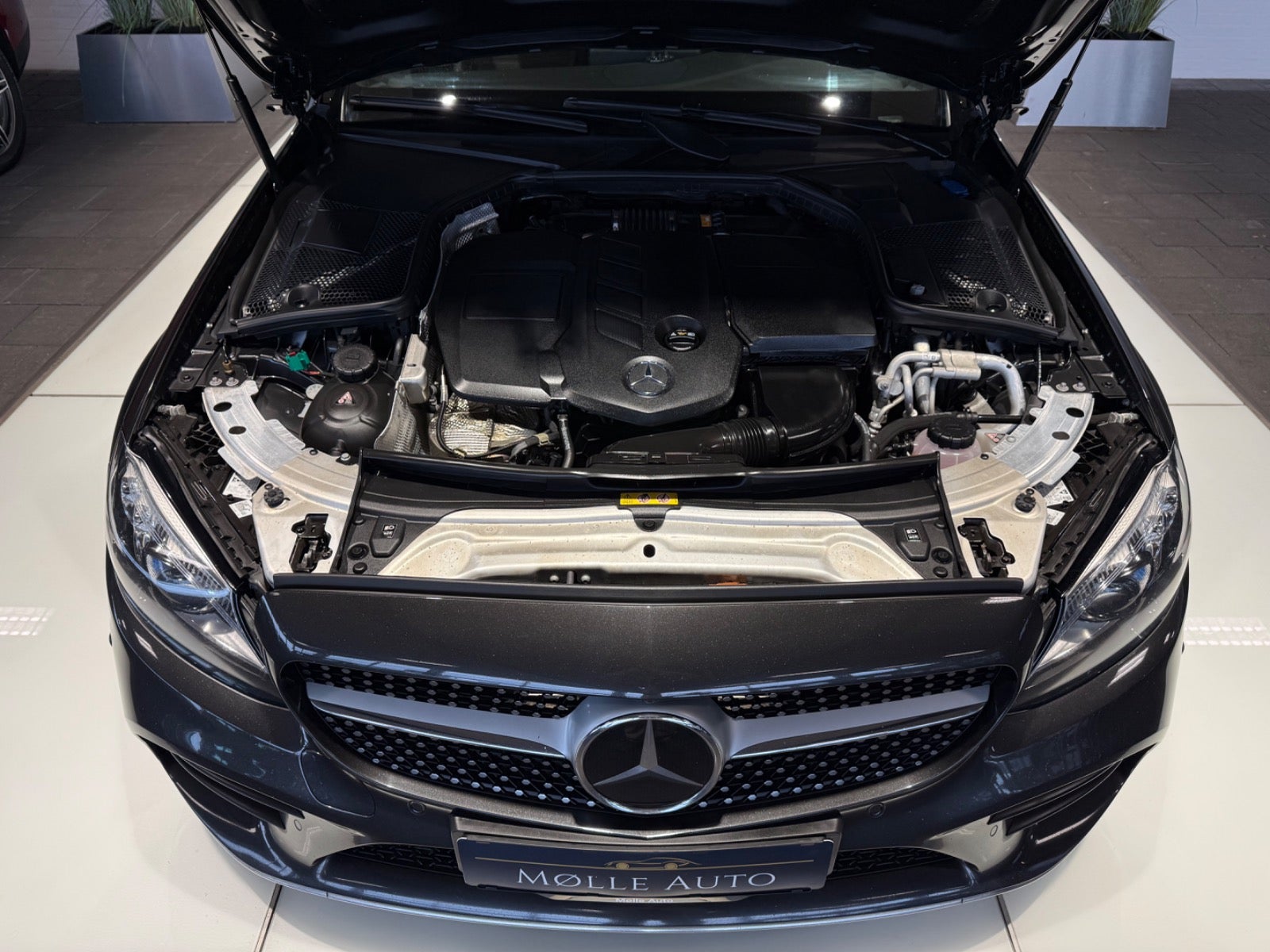Billede af Mercedes C300 de 2,0 AMG Line aut.