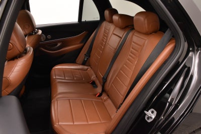 Mercedes E300 de AMG Line Night Edition stc. aut.