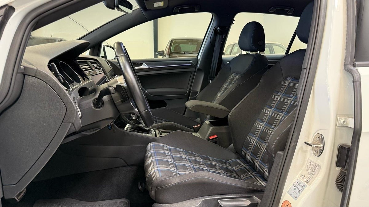 Billede af VW Golf VII 1,4 GTE DSG