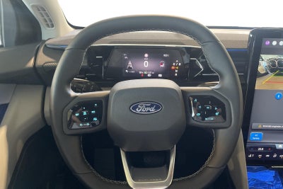 Ford Explorer Premium Extended Range