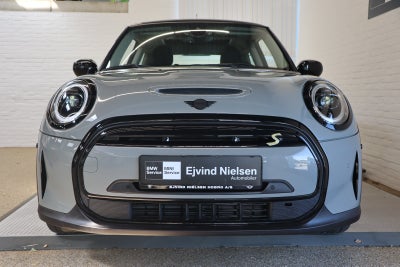 MINI Cooper SE Camden Edition