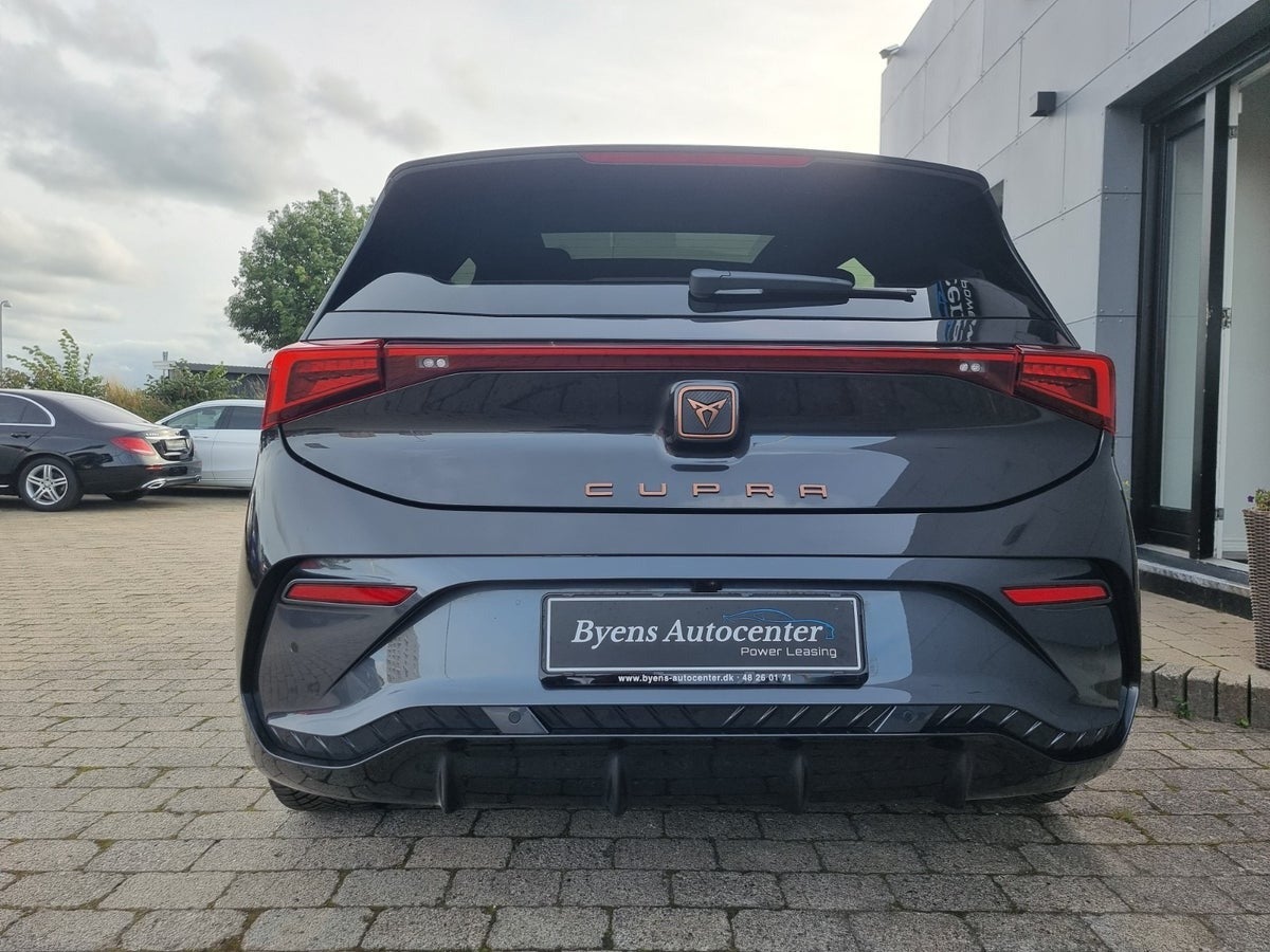 Cupra Born 2023