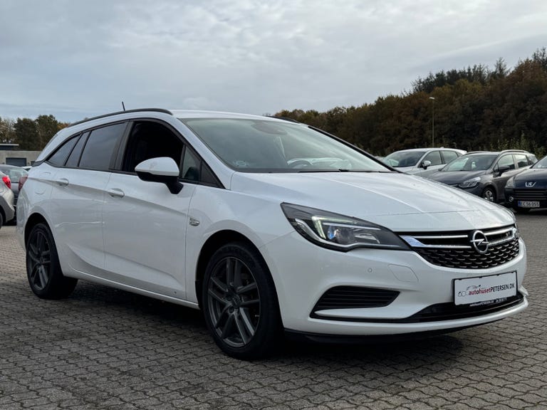 Opel Astra CDTi 110 Enjoy Sports Tourer