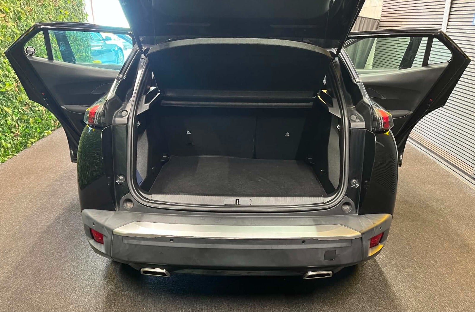 Billede af Peugeot 2008 1,2 PureTech 130 Active Limited EAT8