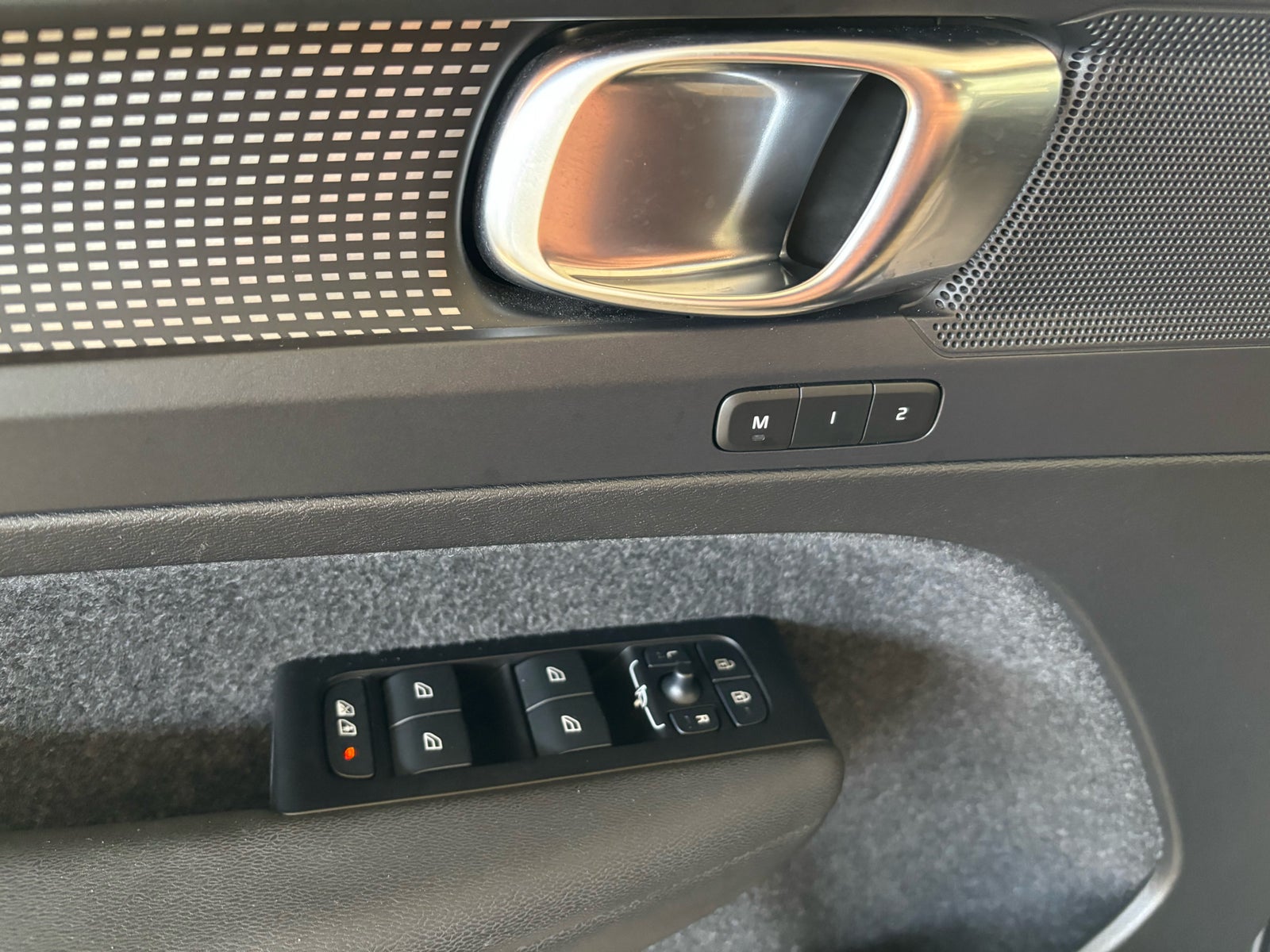 Volvo XC40 P6 ReCharge Plus