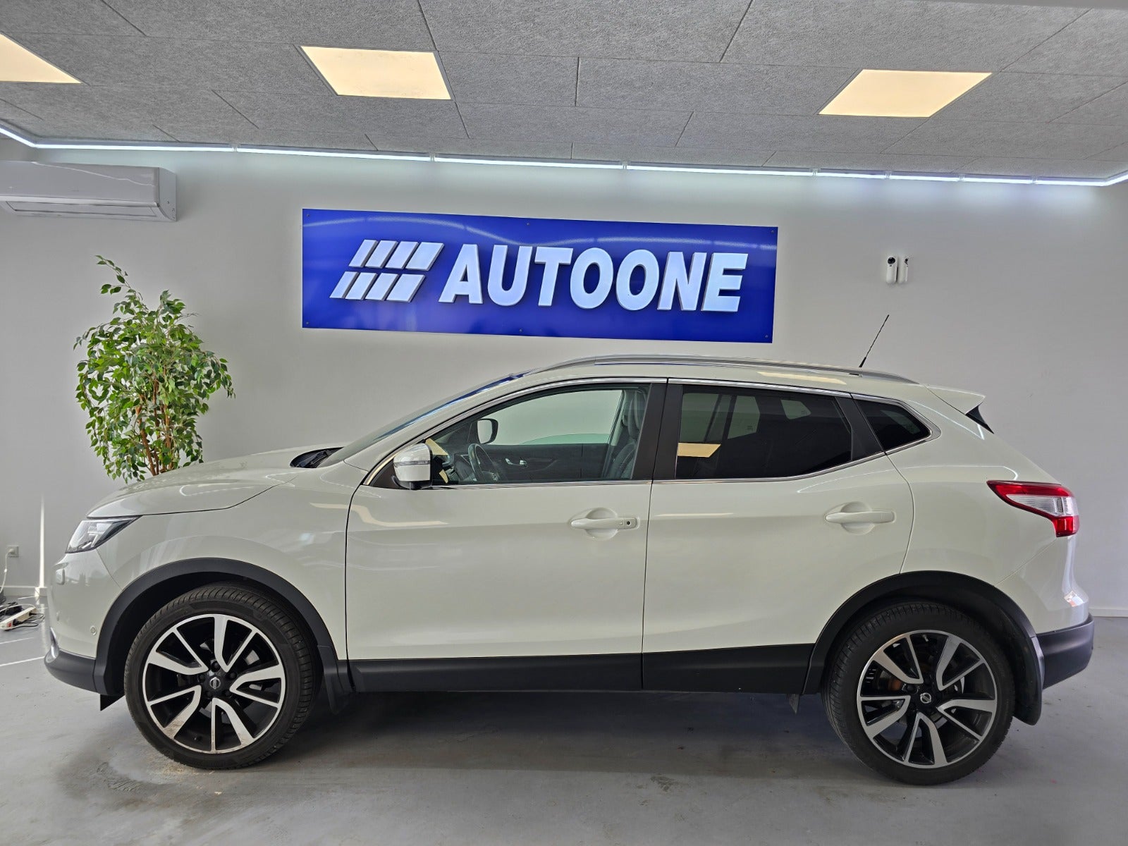 Billede af Nissan Qashqai 1,5 dCi 110 Tekna Van