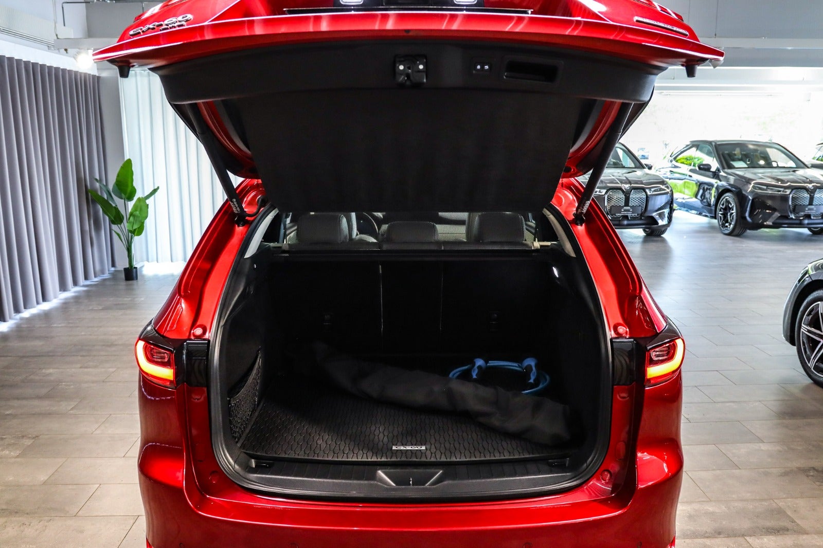 Billede af Mazda CX-60 2,5 PHEV Takumi Comfort aut. AWD