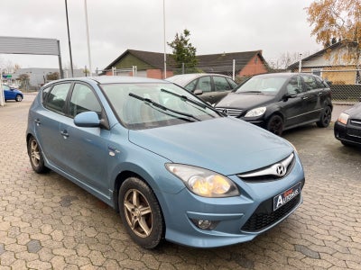 Hyundai i30 1,6 CRDi 90 Blue Drive 5d