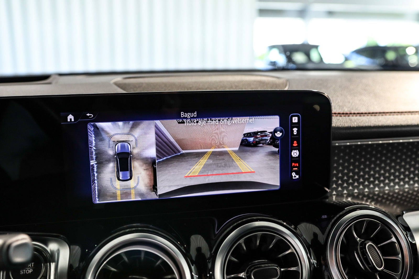 Billede af Mercedes EQB300  AMG Premium 4Matic