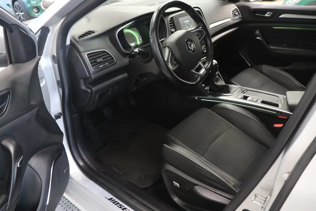 Renault Megane IV dCi 130 Bose Edition Sport Tourer