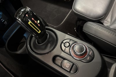MINI Cooper SE Younique Trim