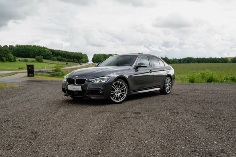 BMW 330i M-Sport xDrive aut.