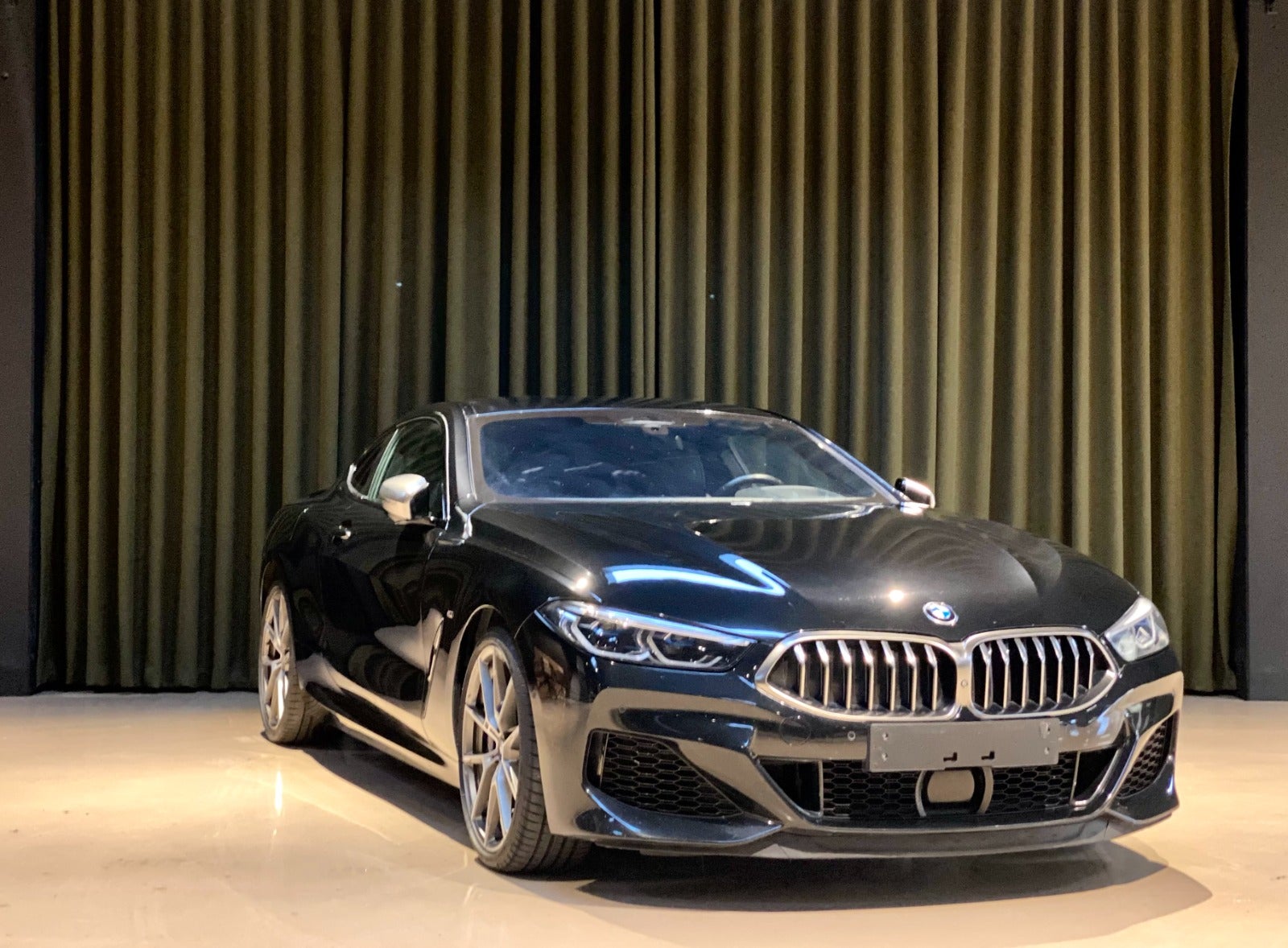 Billede af BMW M850i 4,4 Coupé xDrive aut.