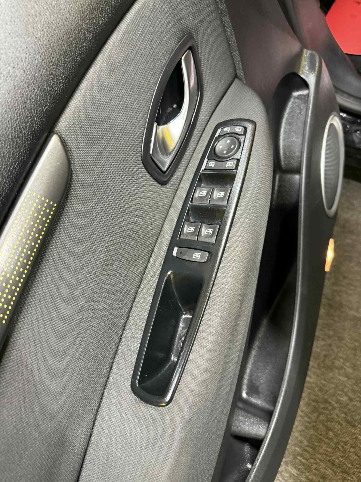 Billede af Renault Grand Scenic III 1,9 dCi 130 Dynamique 7prs