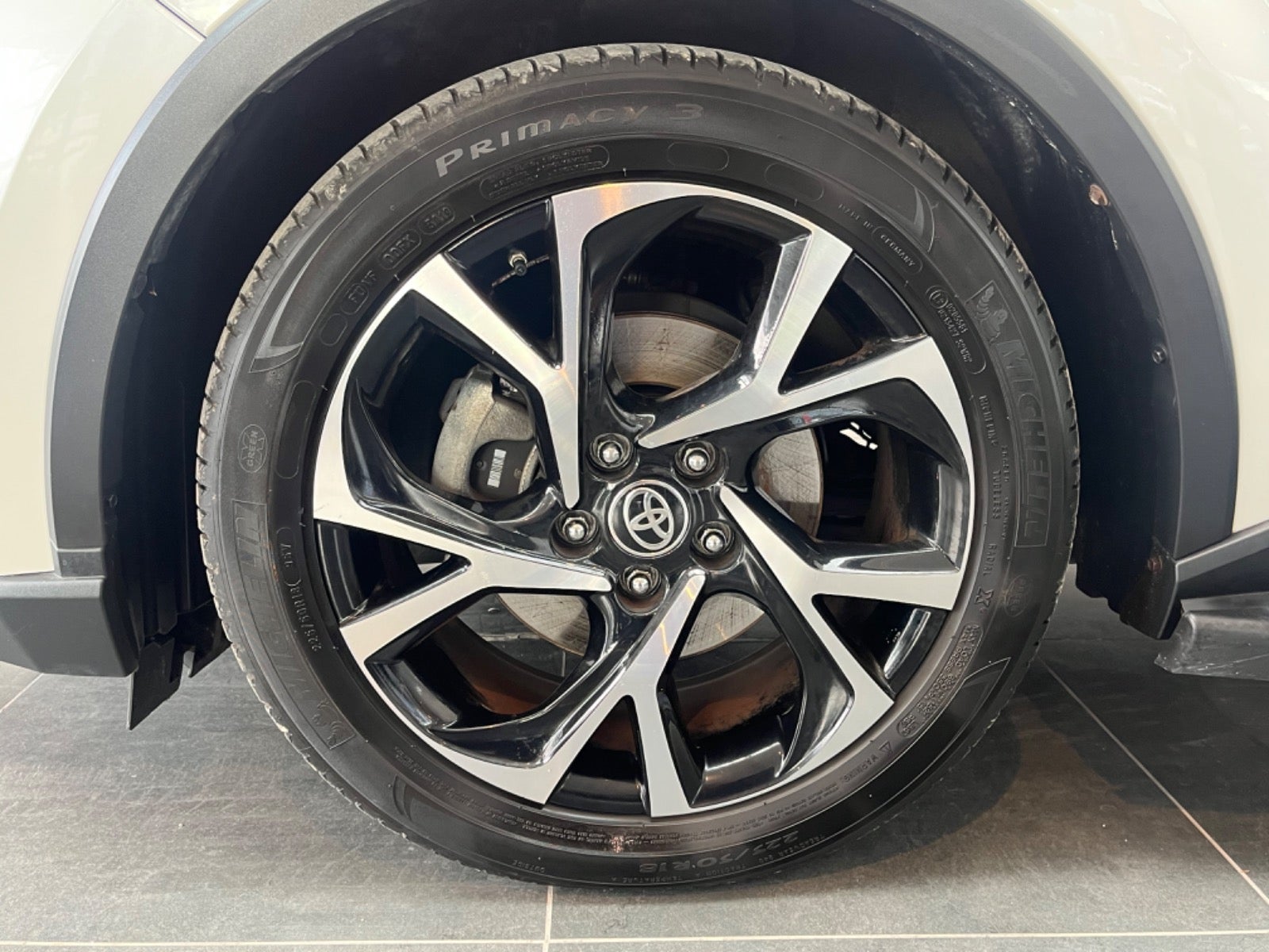 Billede af Toyota C-HR 1,8 Hybrid C-LUB Smart CVT