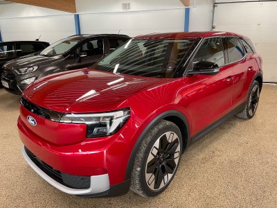 Ford Explorer Premium Extended Range  