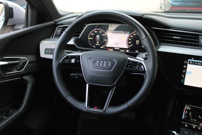 Audi e-tron S-line quattro