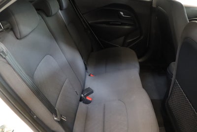 Kia Rio CVVT Attraction