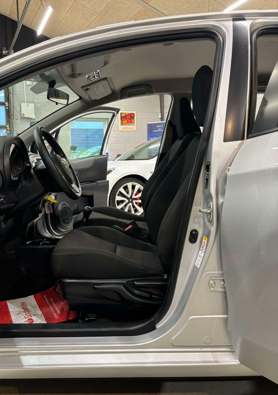Billede af Toyota Yaris 1,0 VVT-i T2 Touch