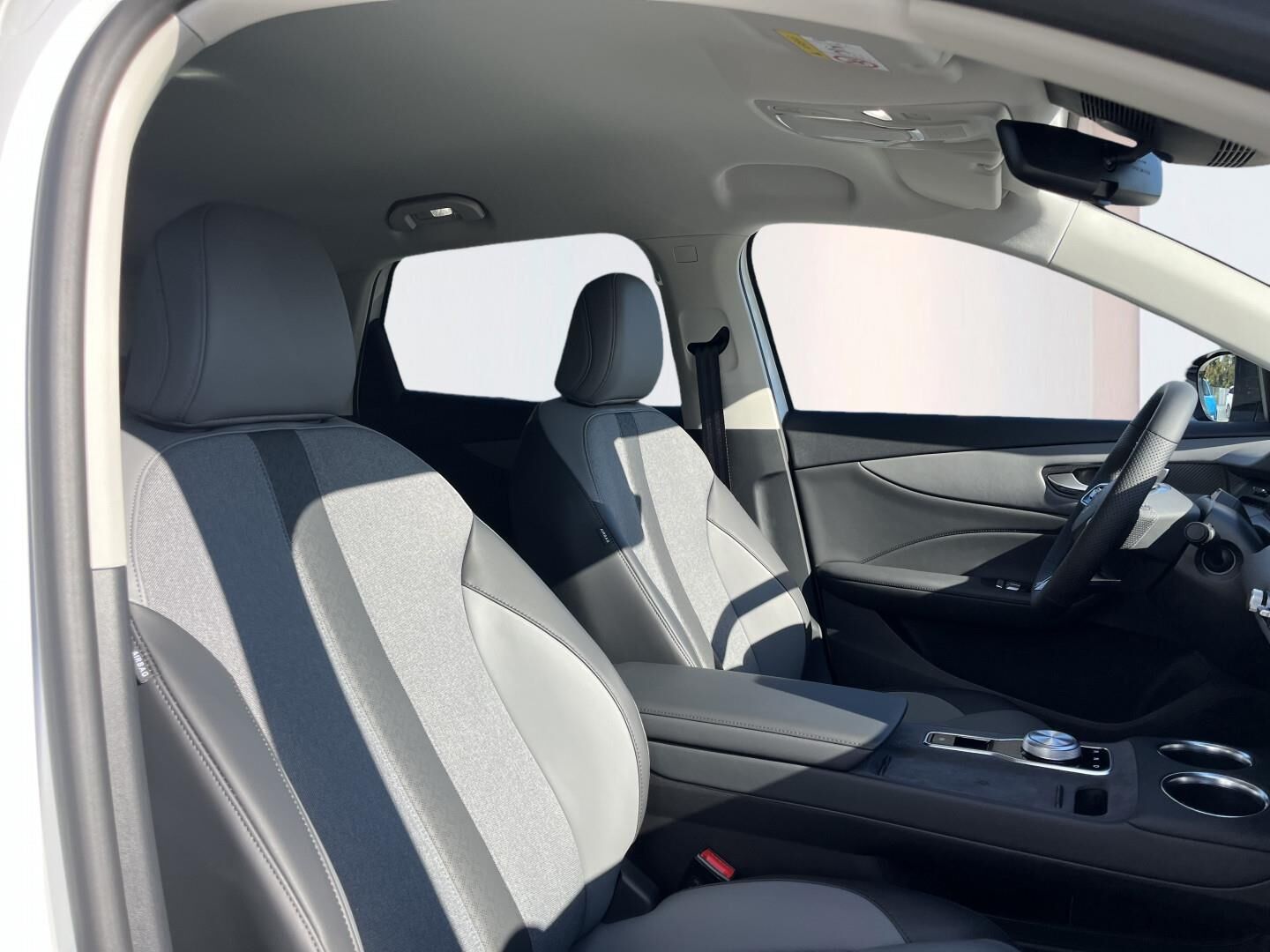MG MGS5 Luxury
