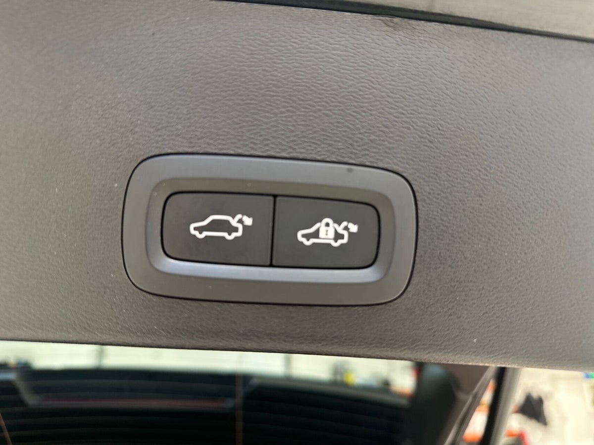 Volvo EX40 Twin Performance Ultra Black Edition billede 23