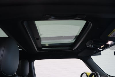 MINI Cooper SE Camden Edition