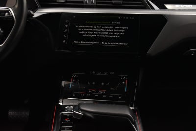 Audi e-tron S-line Sportback quattro