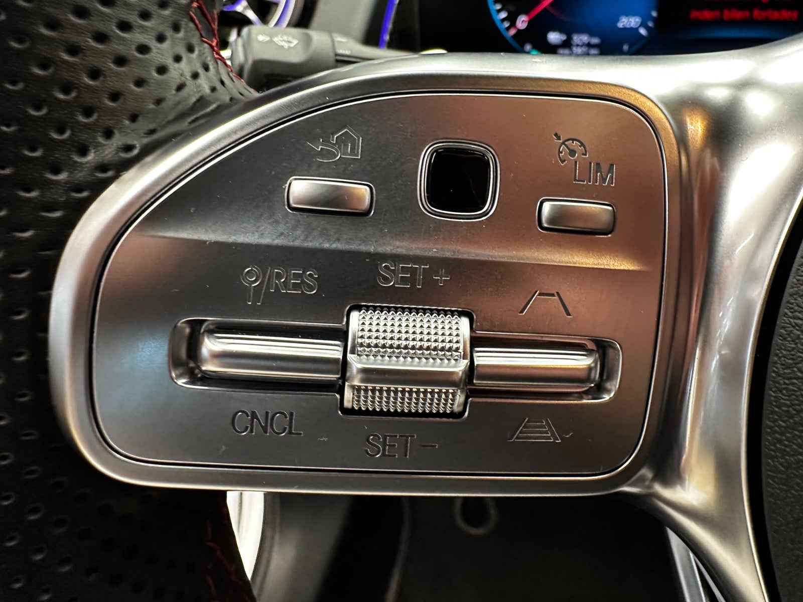 Billede af Mercedes EQB350  AMG Edition 4Matic