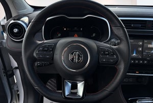 MG ZS Luxury