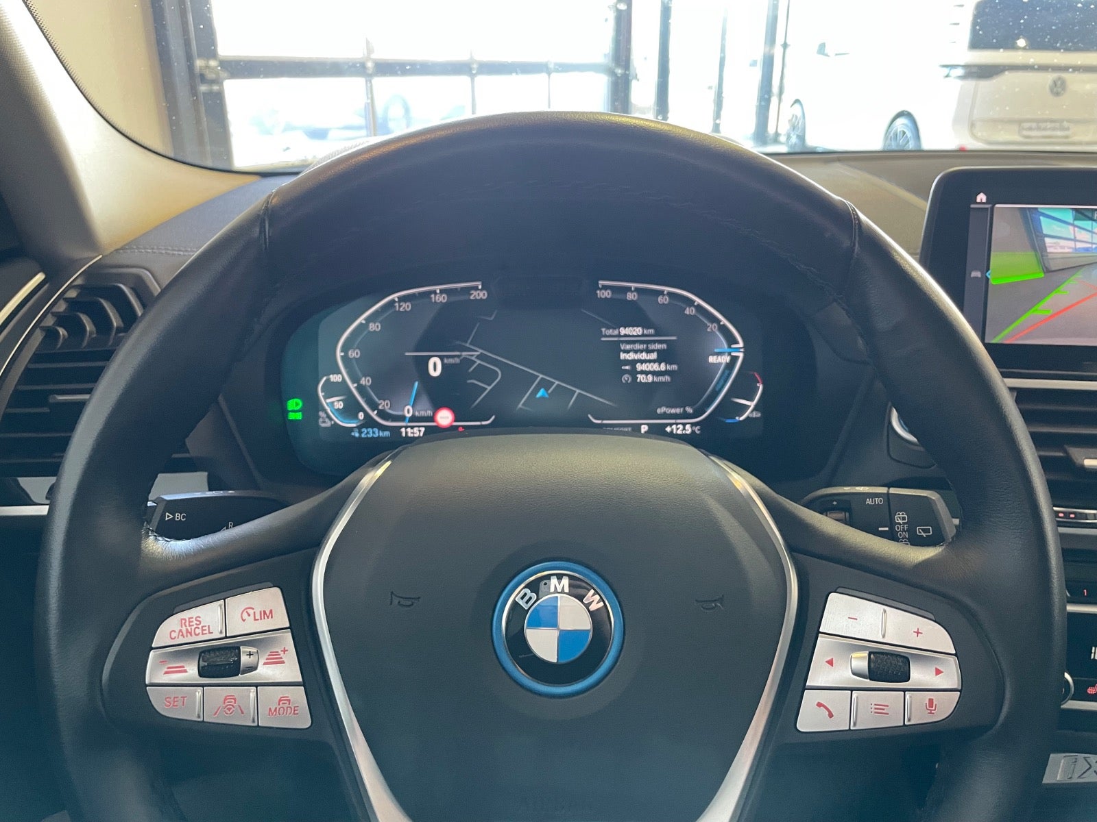 BMW iX3 Charged Plus