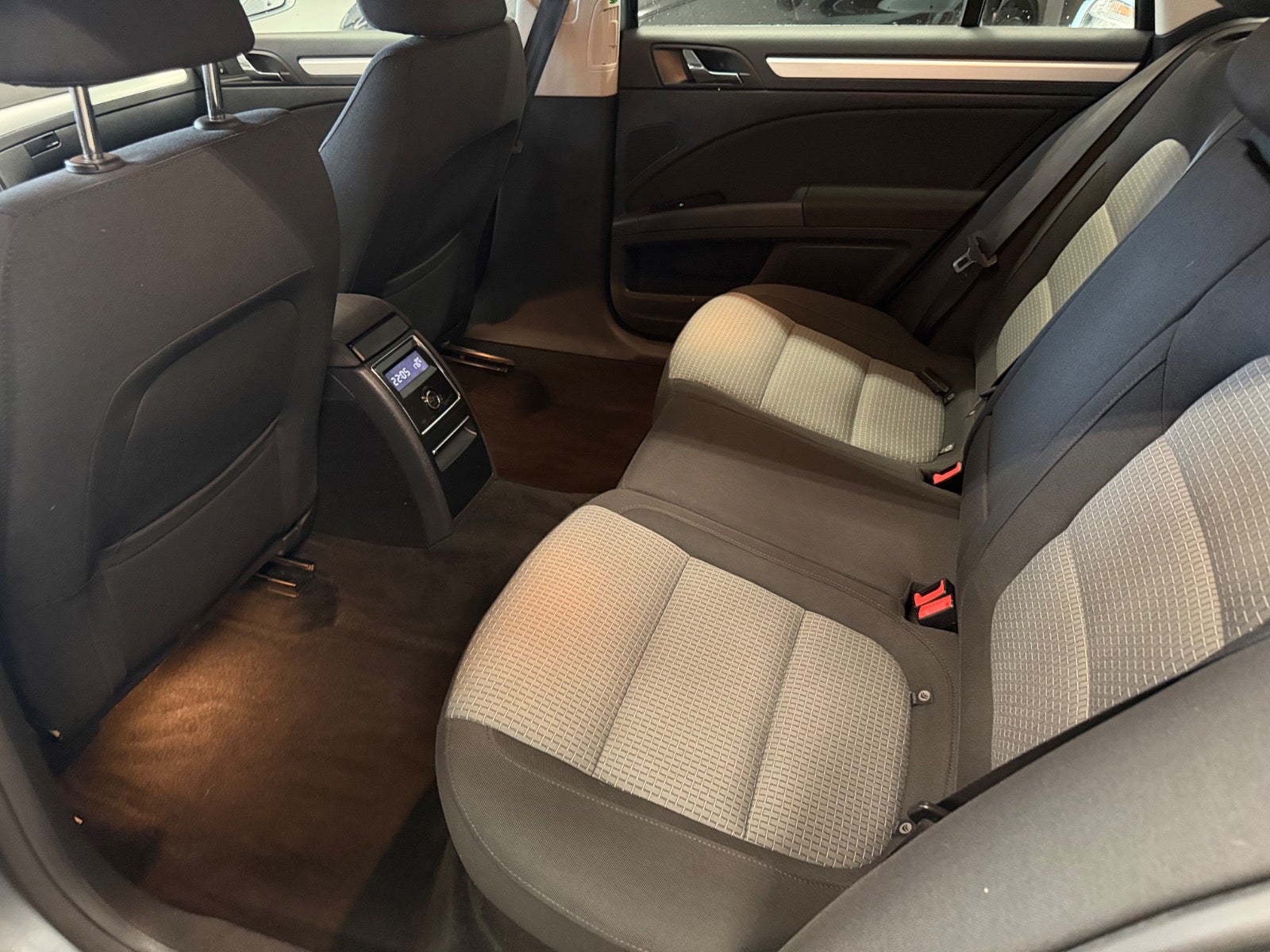 Skoda Superb TSi 125 Ambition Combi - billede 15