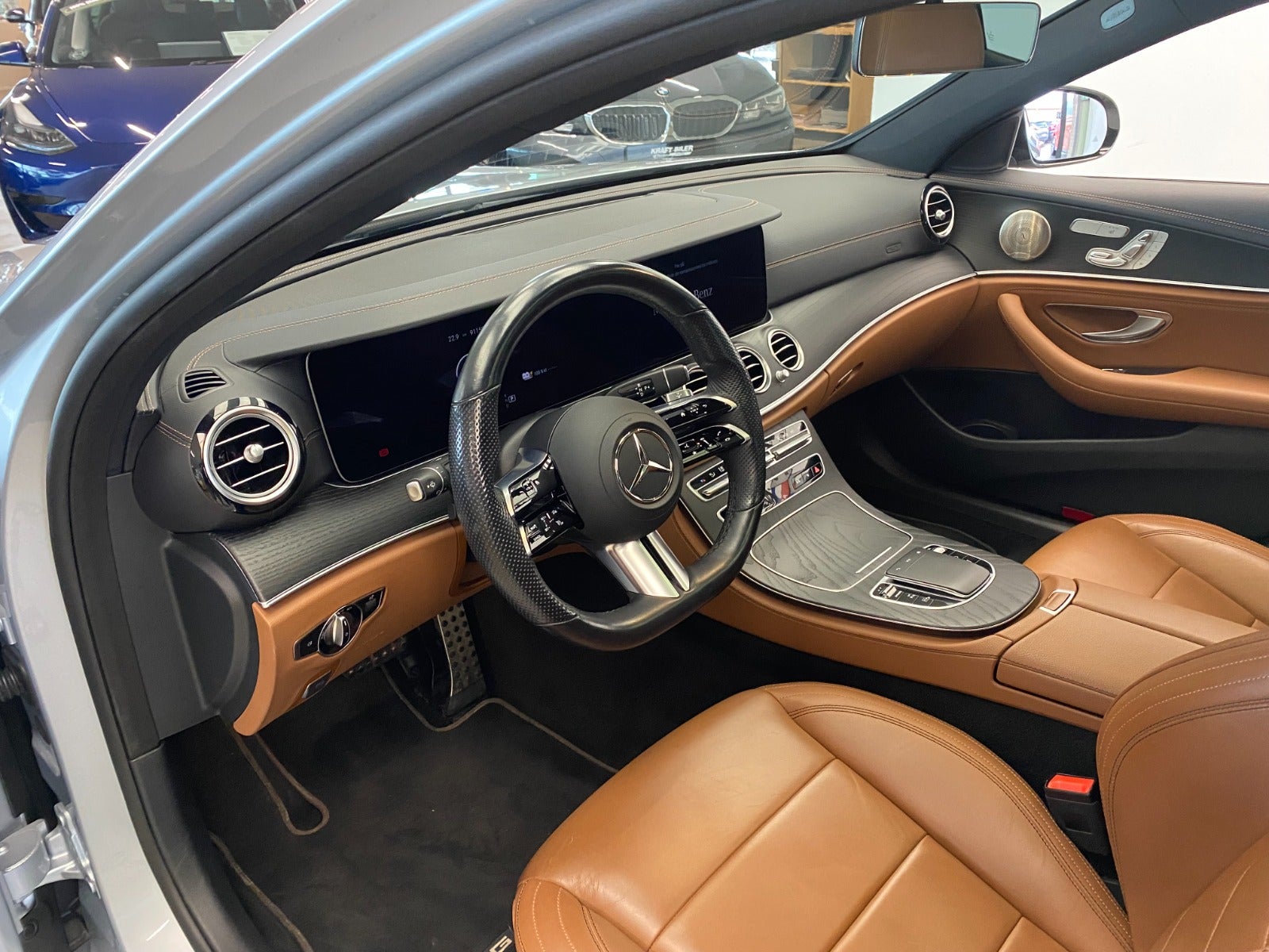 Billede af Mercedes E300 de 2,0 Advantage AMG stc. aut.