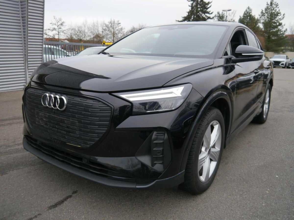 Audi Q4 e-tron Advanced Sportback