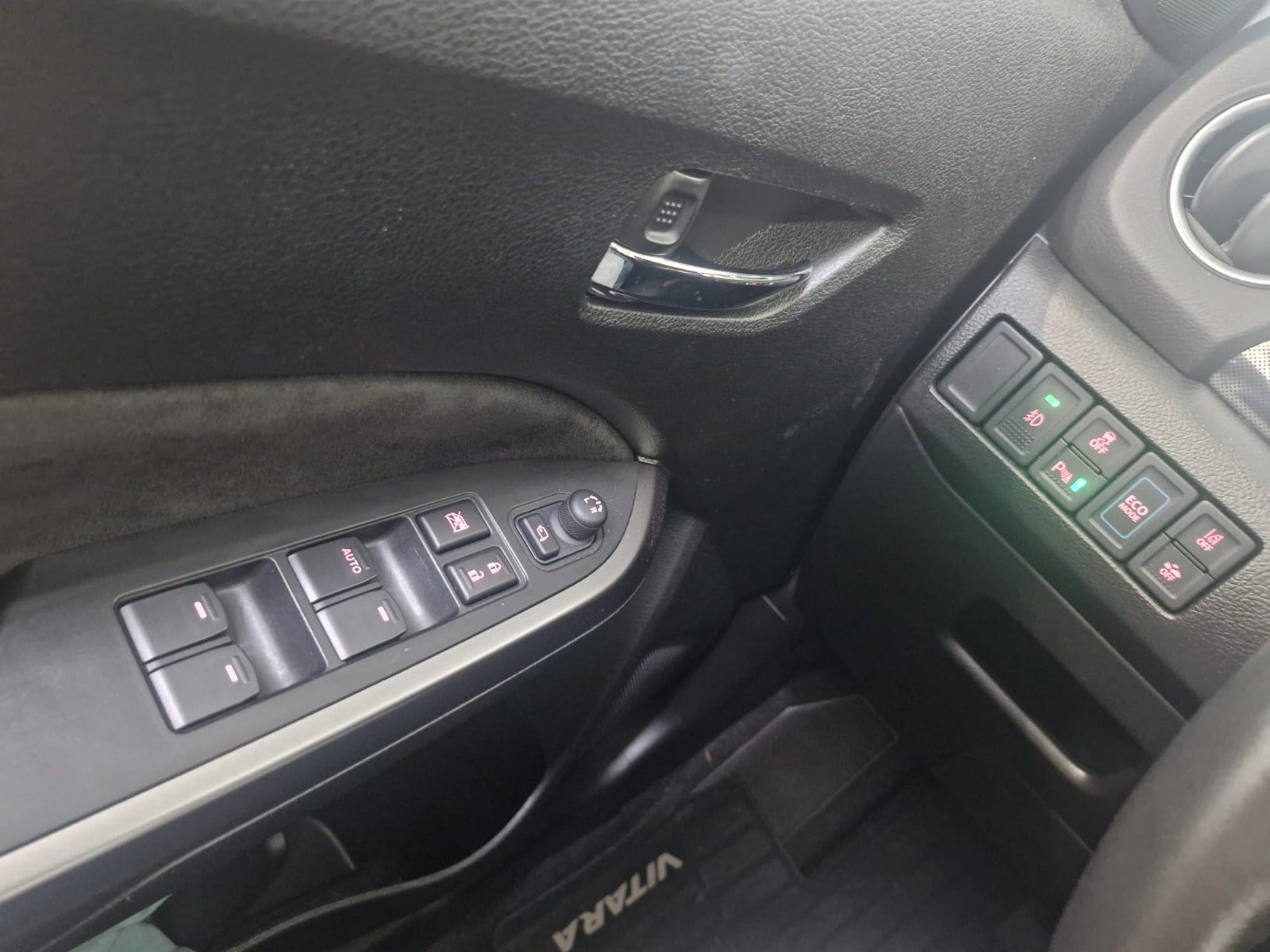 Billede af Suzuki Vitara 1,5 S-Hybrid Adventure AGS