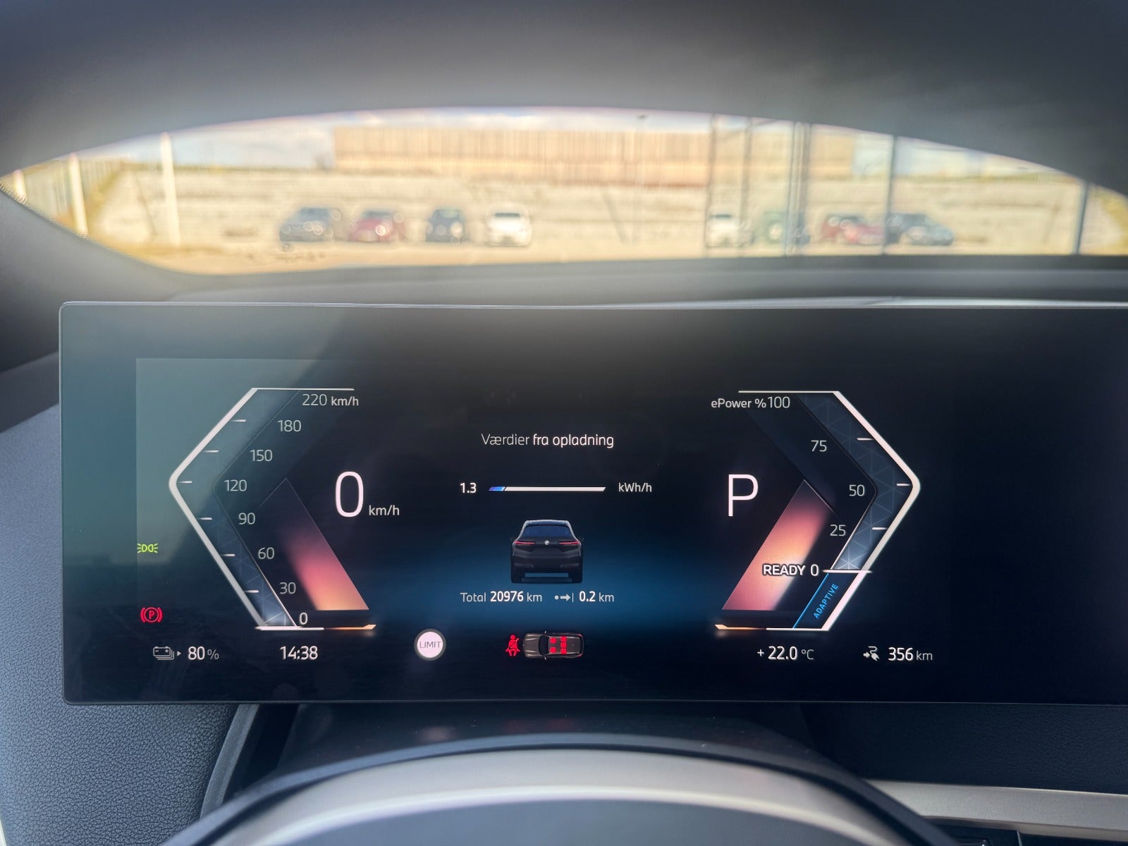 BMW iX xDrive50 Supercharged 5d - 17