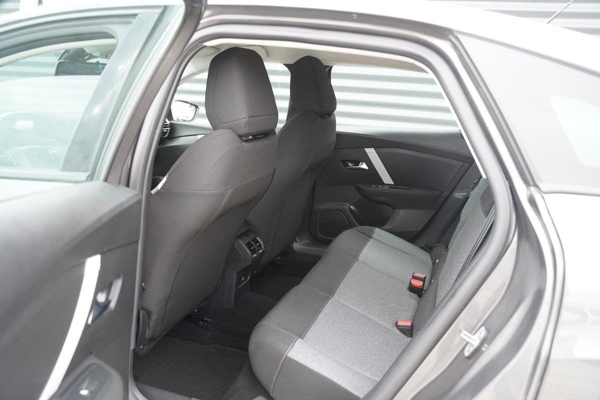 Billede af Citroën C4 1,5 BlueHDi 130 Feel EAT8