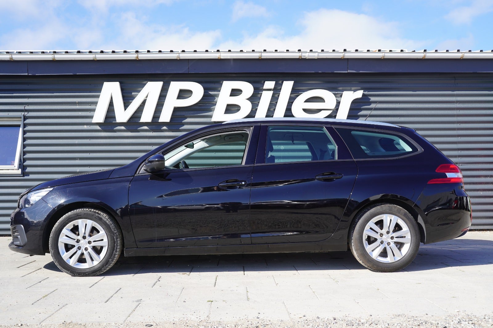 Billede af Peugeot 308 1,5 BlueHDi 130 Active SW EAT8
