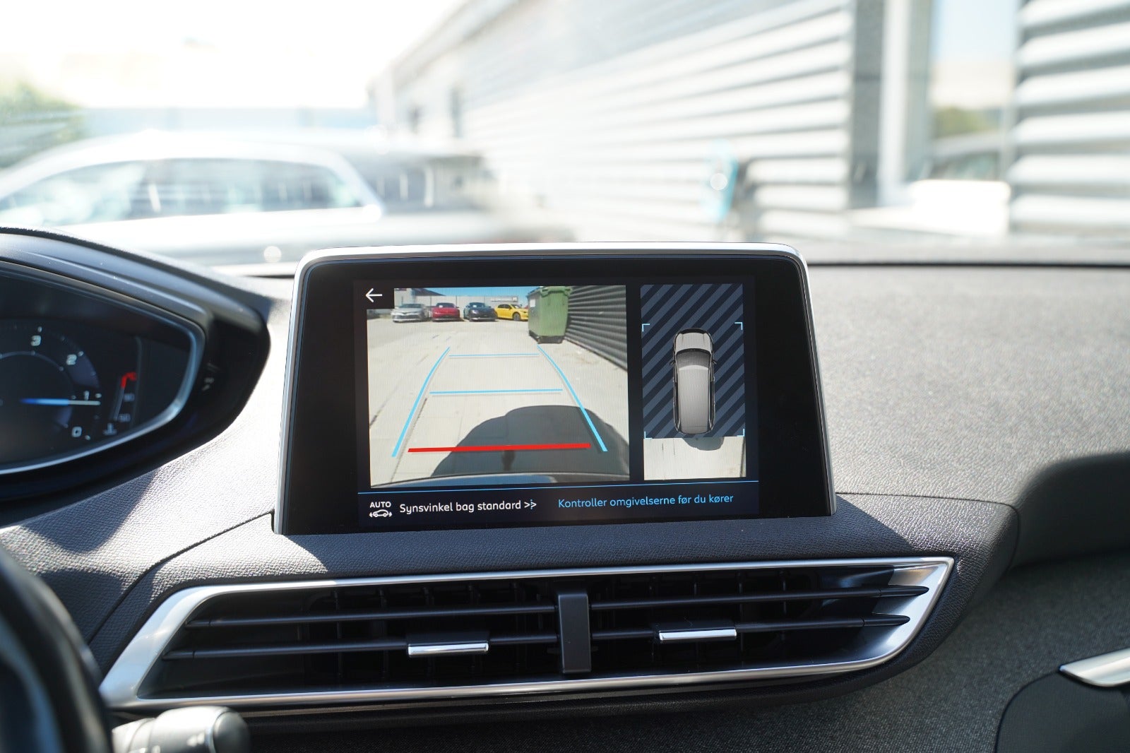 Billede af Peugeot 5008 1,6 BlueHDi 120 Allure EAT6 7prs