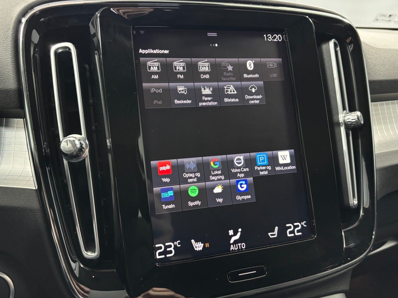 Billede af Volvo XC40 2,0 T4 190 Momentum aut.