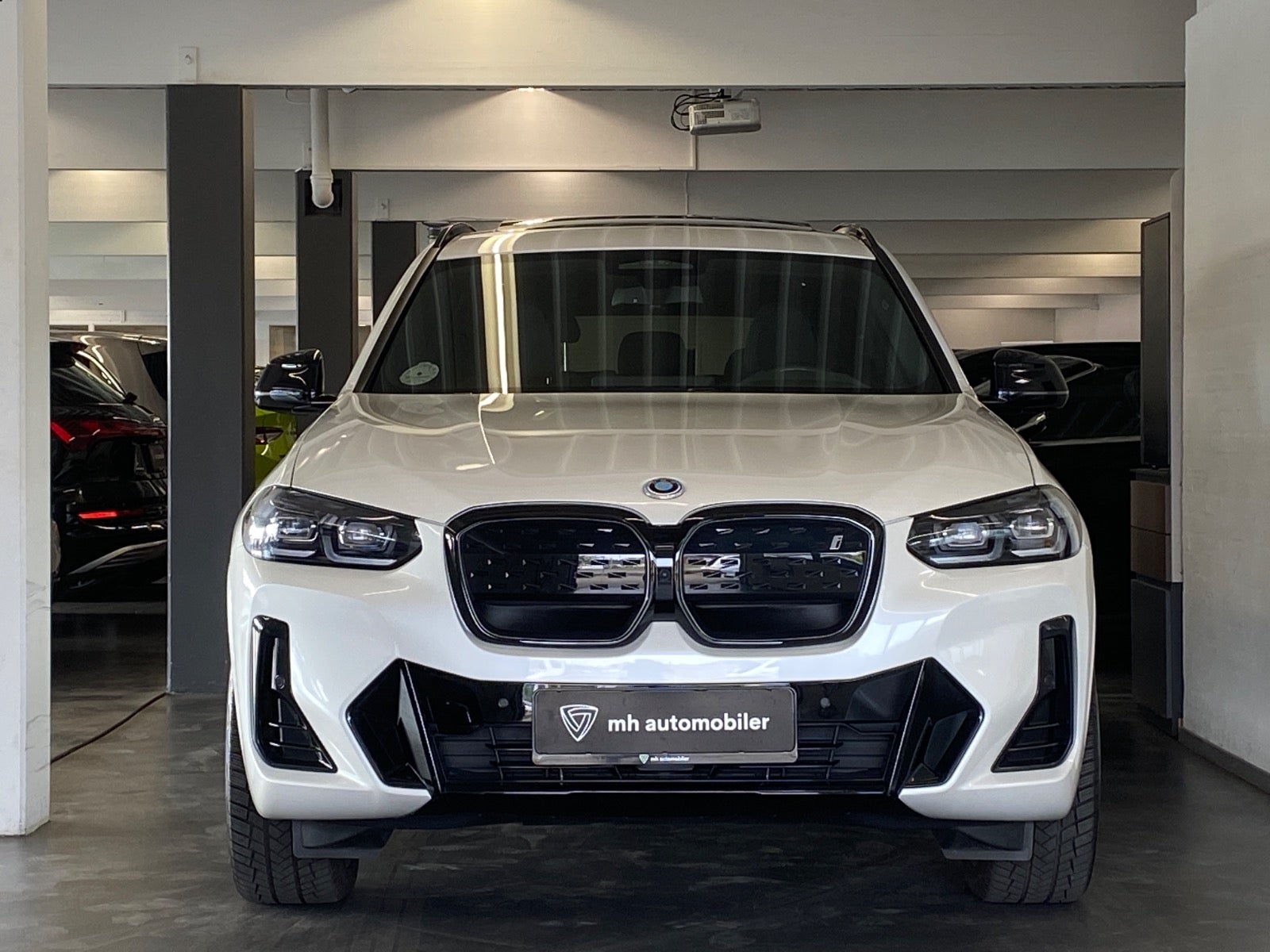 Billede af BMW iX3  Charged Plus M-Sport